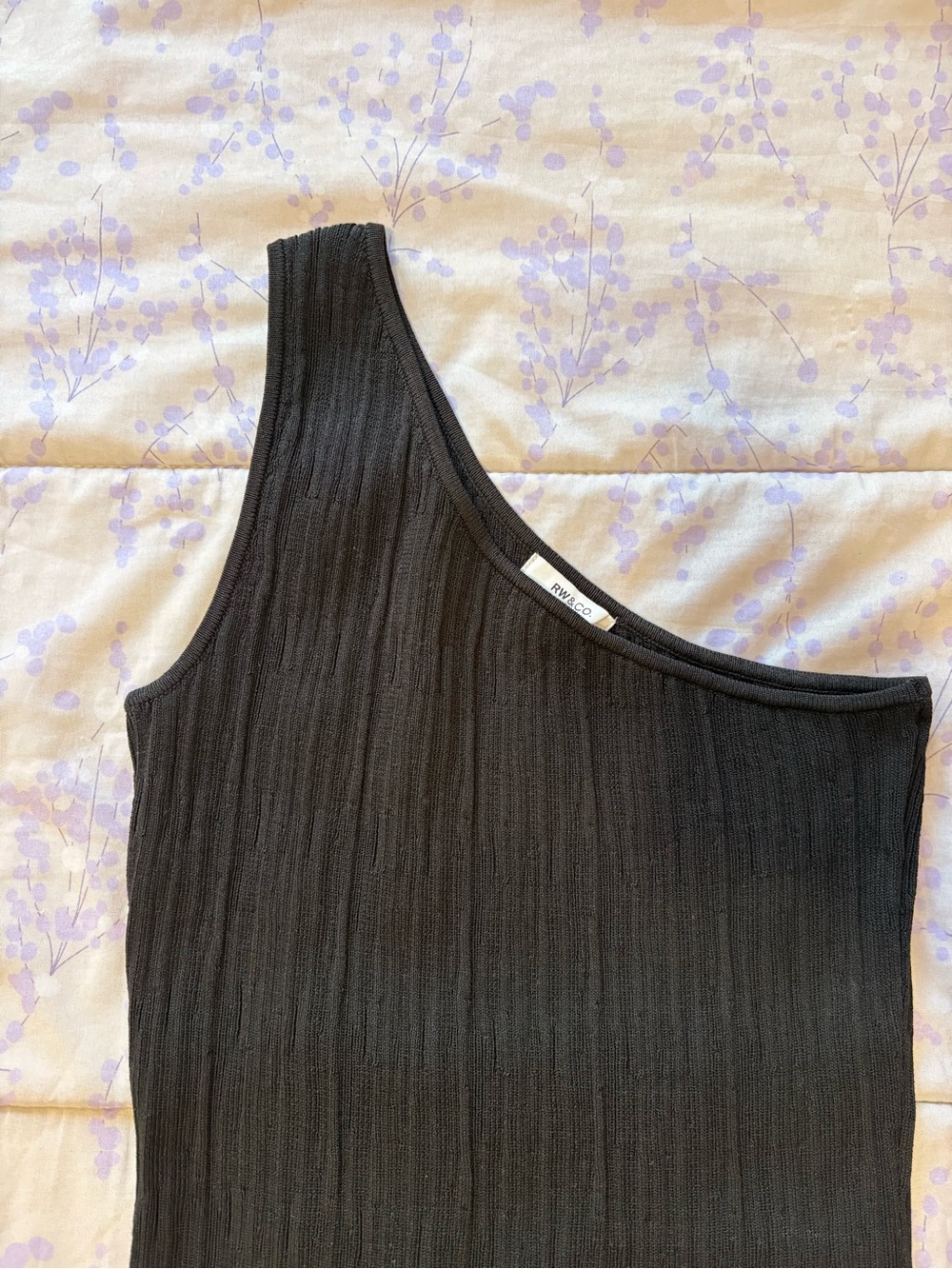 One-Shoulder Top - Picture 2 of 3